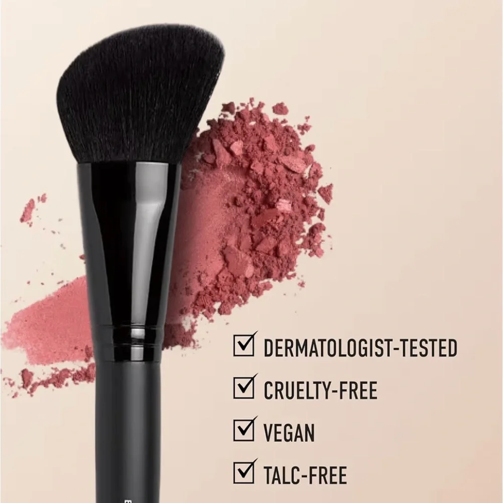 LAST WEEK! 5 for $25!bareMinerals Loose Mineral Powder Blush in Vintage Peach.
